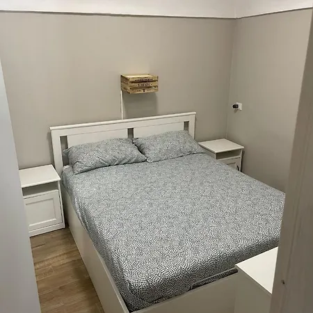 Apartment Ag *